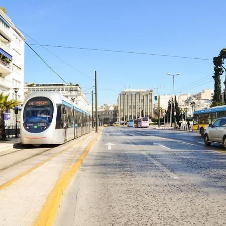 Athens Central Studio In Front Of Syntagma Metro Exteriör bild